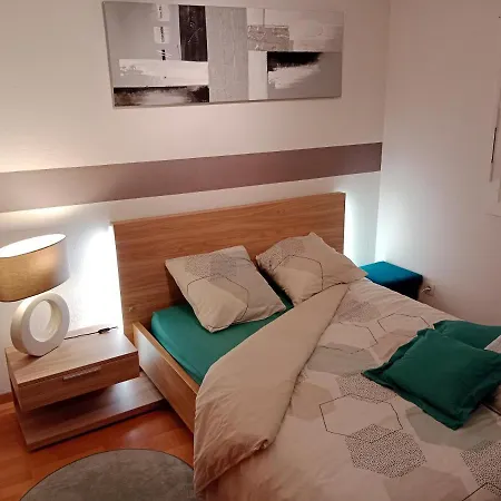 Chambre #1 Dans Appartement Partage - Proche Des Vosges Thann Buitenkant foto